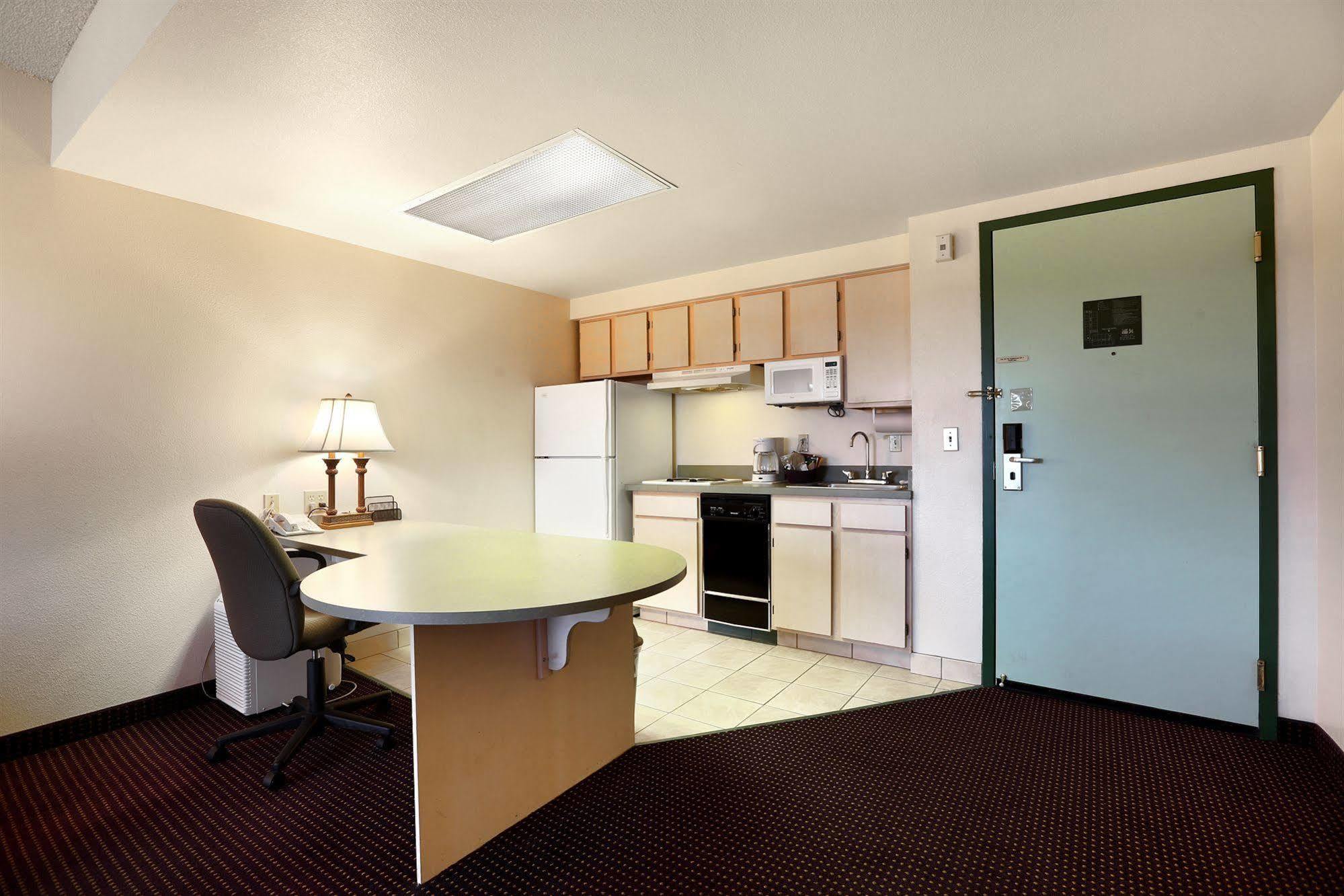 Main Stay Suites Of Fort Myers Extérieur photo